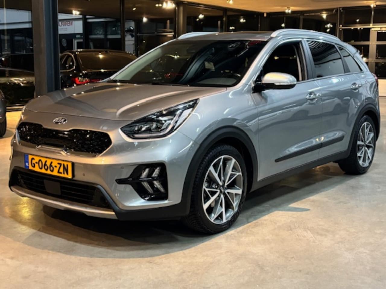 Kia Niro - 1.6 GDi Hybrid Aut 141pk DCT6 ExecutiveLine - AutoWereld.nl