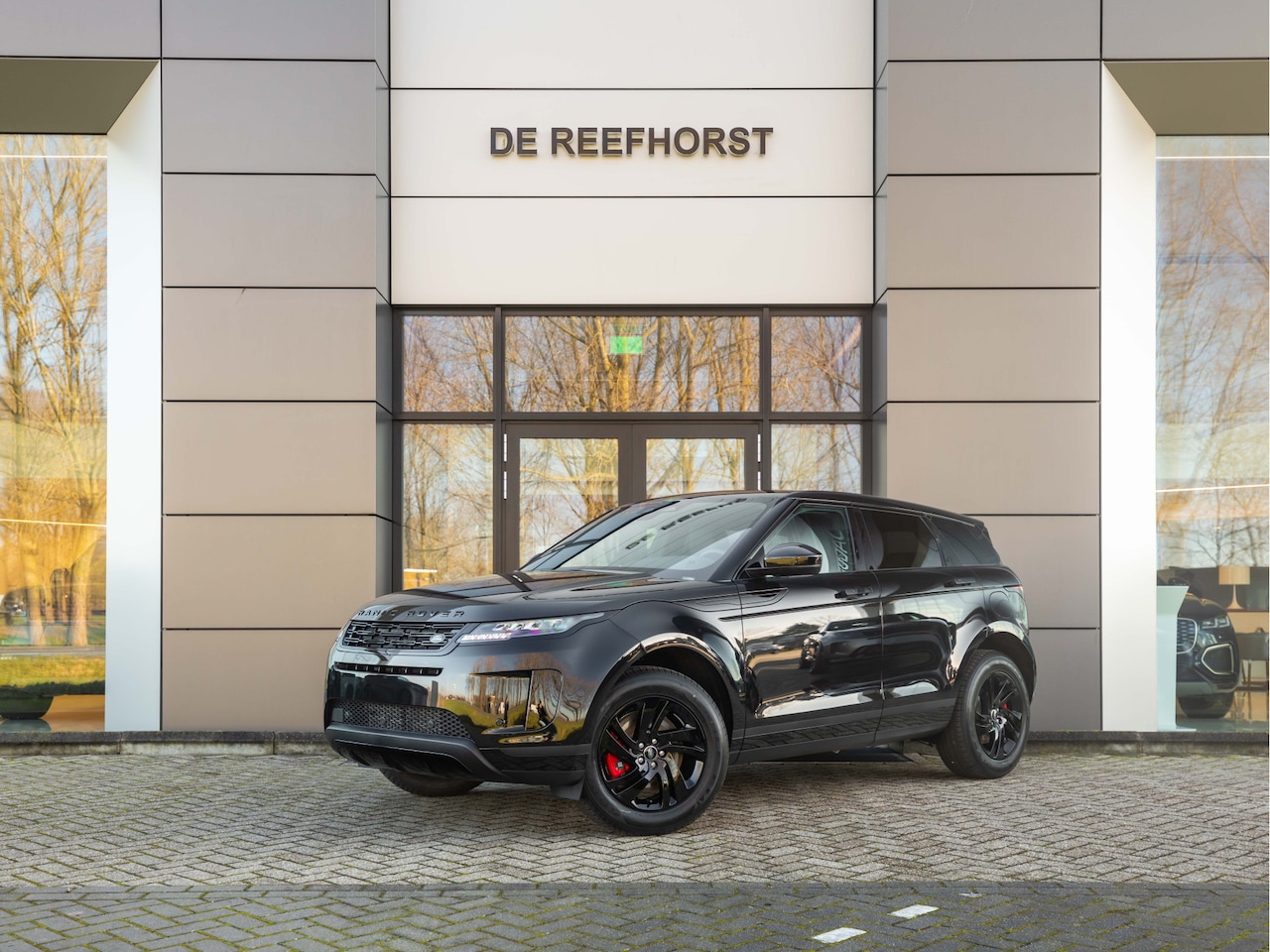 Land Rover Range Rover Evoque - P270e PHEV AWD S LIMITED EDITION € 5.796,- VOORDEEL | Privacy Glass | Rode remklauwen | Pa - AutoWereld.nl