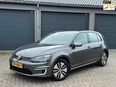 Volkswagen e-Golf - E-Golf 65000 km, met nationale auto pas, stoelverwarming, groot navigatie, ecc