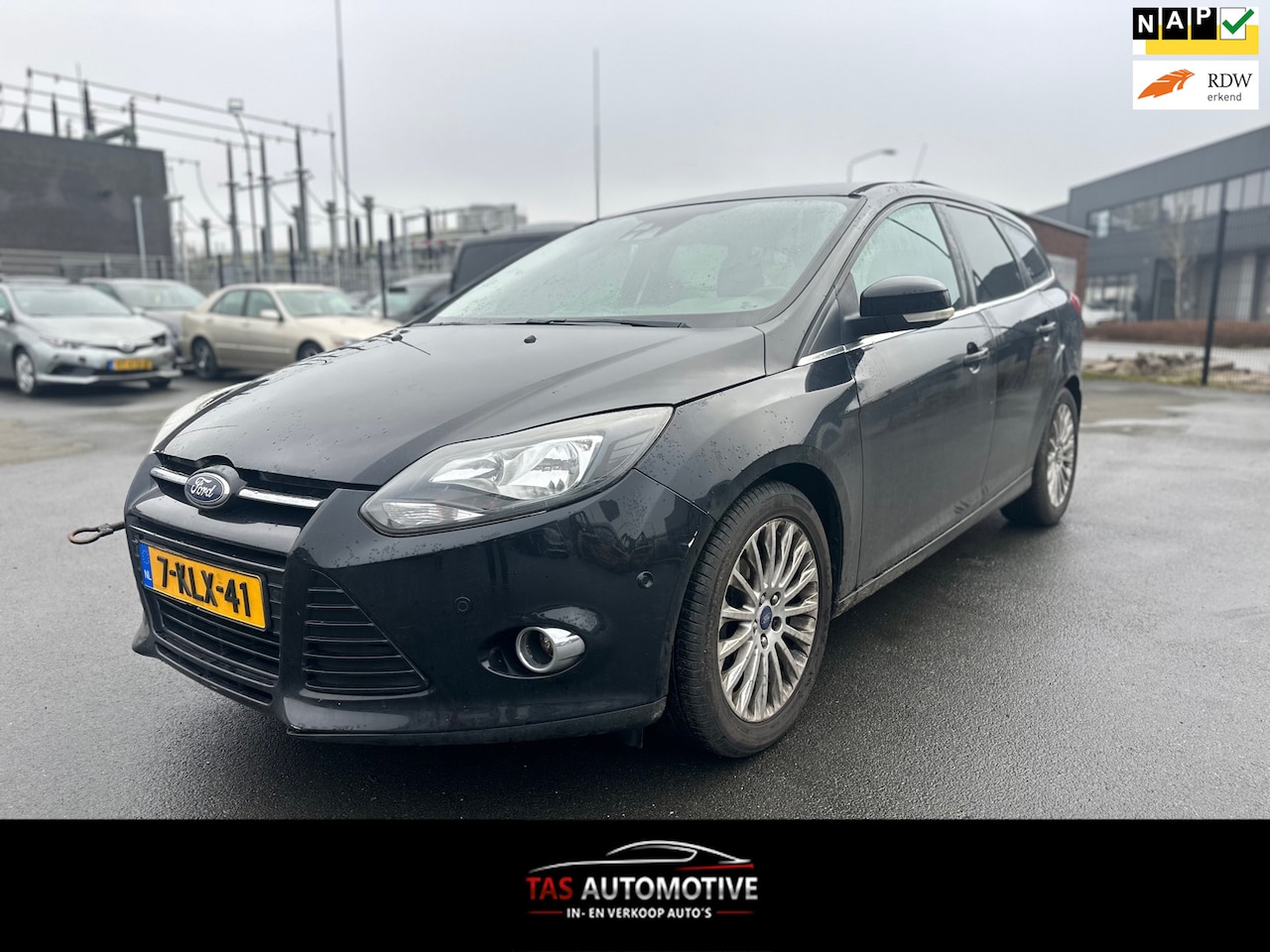 Ford Focus Wagon - 1.0 EcoBoost Titanium 1.0 EcoBoost Titanium (MOTOR DEFECT) - AutoWereld.nl