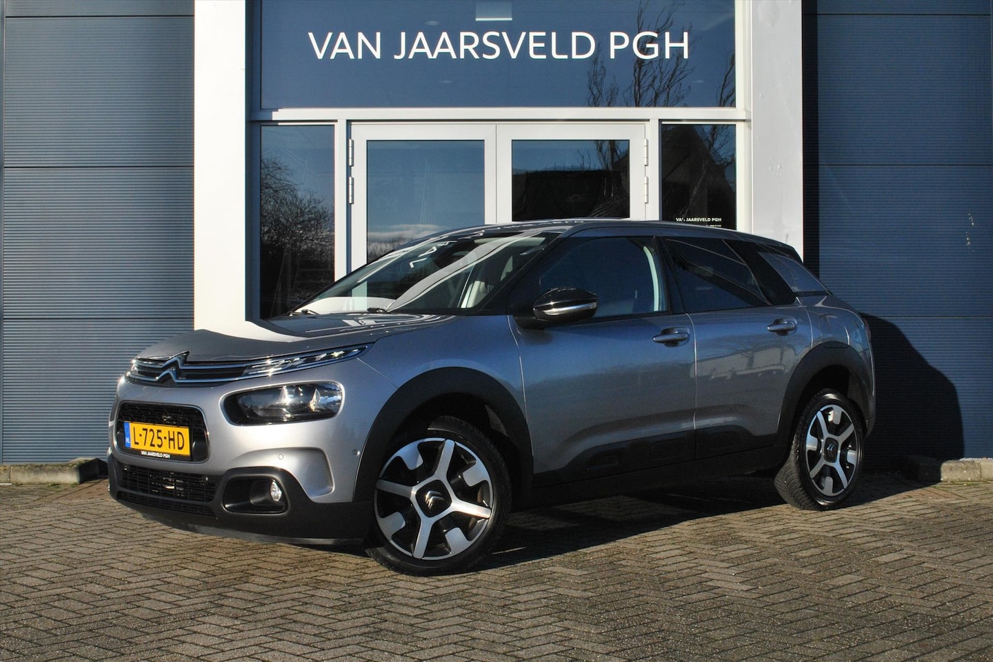 Citroën C4 Cactus - 1.2 PureTech 110pk S&S EAT6 Shine - AutoWereld.nl