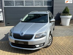 Skoda Octavia Combi - 1.6 TDI Greentech Ambition Businessline, airco, trekhaak, navigatie, a.p.k. 08-2025