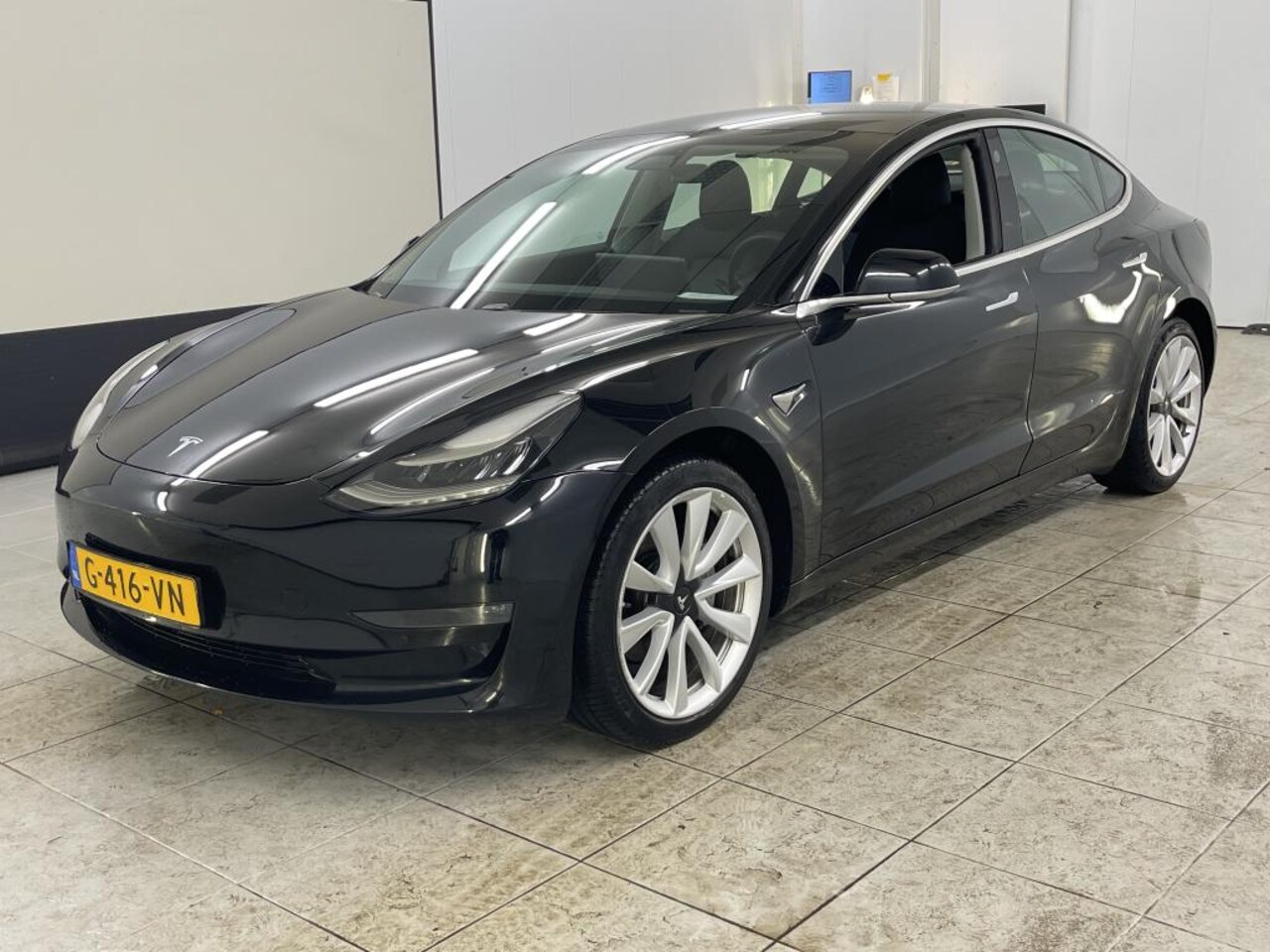 Tesla Model 3 - Long-Range AWD 351pk 75 kWh [ AUTOPILOT+19'' LMV+620KM WLTP+PREMIUM AUDIO ] - AutoWereld.nl