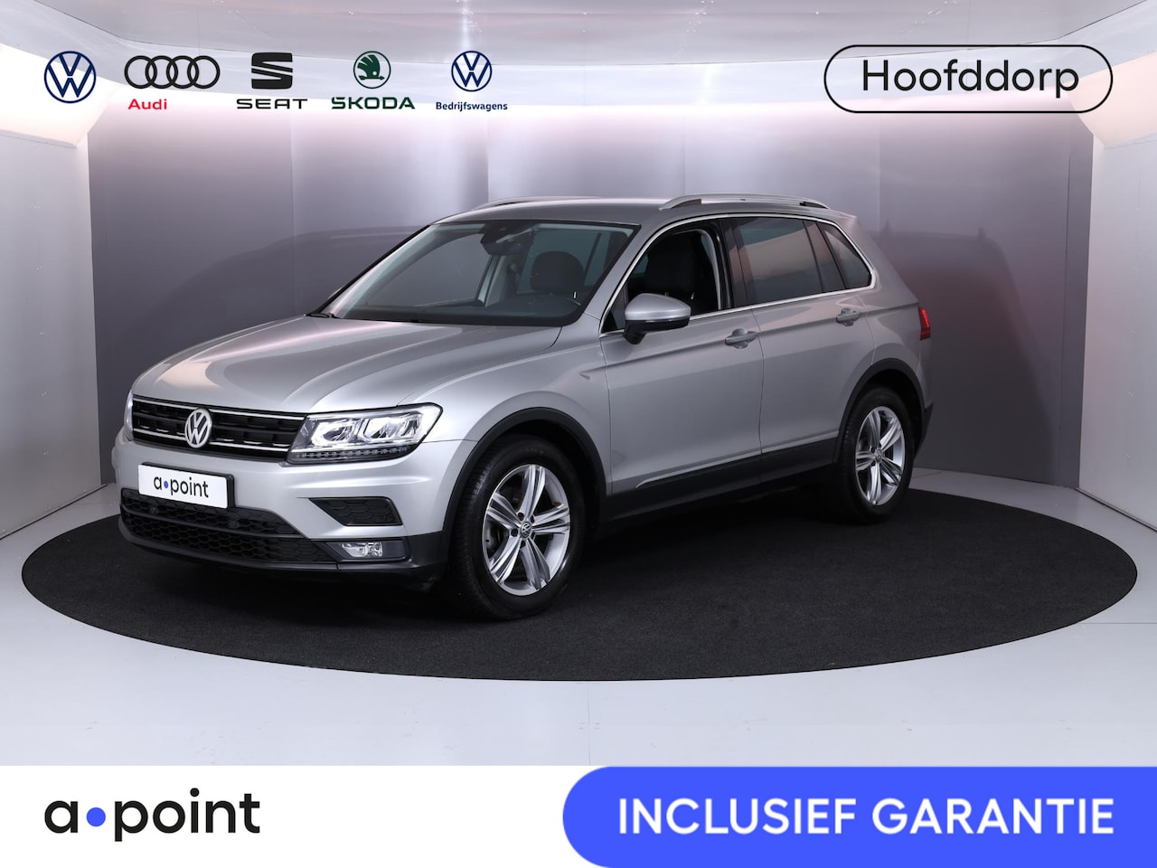 Volkswagen Tiguan - 1.5 TSI ACT Comfortline Business 150pl DSG| Navi| Alarm| Parksensors| LM-velgen| el.achter - AutoWereld.nl