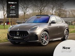 Maserati Grecale - 3.0 V6 Trofeo | Matgrijs | BTW | Carbon | Pano | Sonus Faber