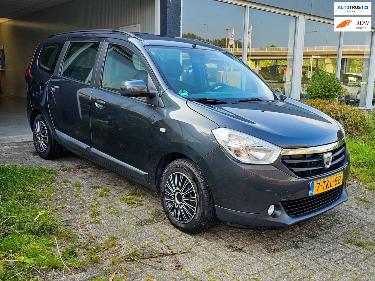 Dacia Lodgy - 1.5 dCi Lauréate 5p. 1.5 dCi Lauréate 5p. - AutoWereld.nl