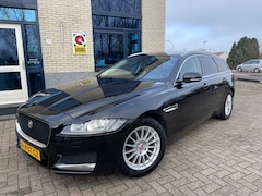 Jaguar XF Sportbrake - 2.0d E-Performance-NAV-pdc-trekhaak