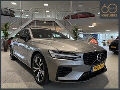 Volvo V60 - 2.0 T8 AWD R-Design, Trekhaak, Pano, H&K audio, Adaptive