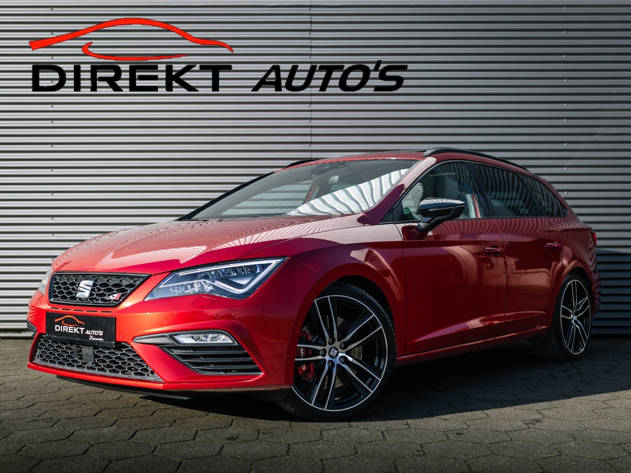 Seat Leon ST - 2.0 TSI CUPRA 300 4DRIVE PANO CAMERA SEATSOUND - AutoWereld.nl