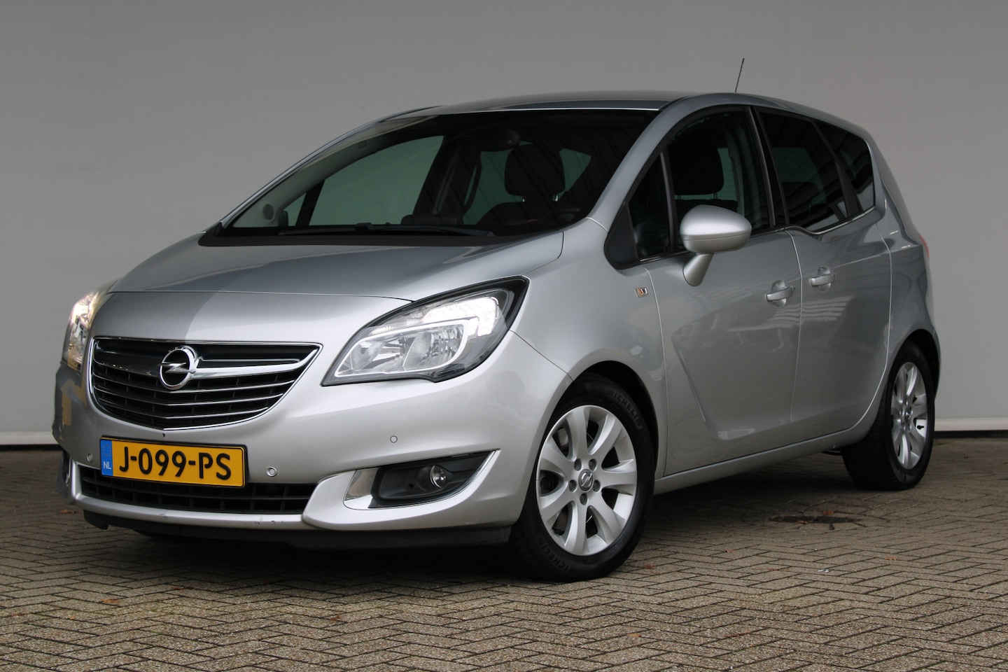 Opel Meriva - 1.4 Turbo Cosmo Cruise control | Flexfix fietsendrager | Climate control | PDC V+A | - AutoWereld.nl