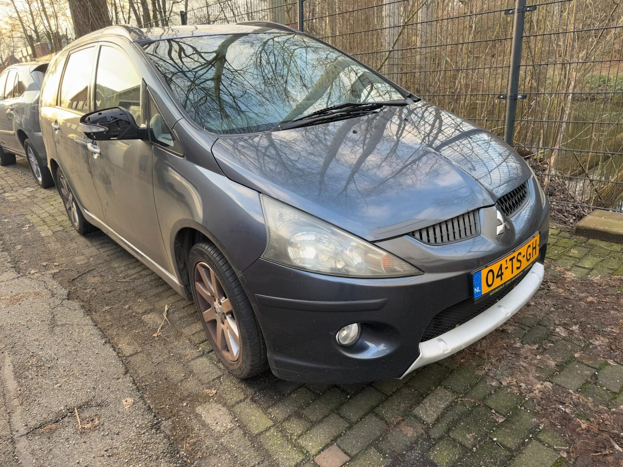 Mitsubishi Grandis - 2.4-16V InSport /EXPORT/ - AutoWereld.nl