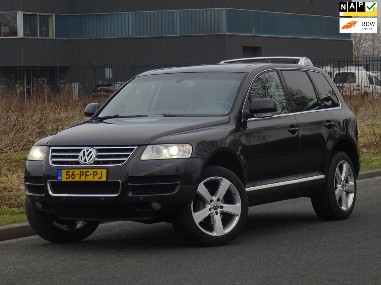 Volkswagen Touareg - 3.2 V6 AUT NAP/LEER/NAVI/XENON/PDC/NW APK - AutoWereld.nl