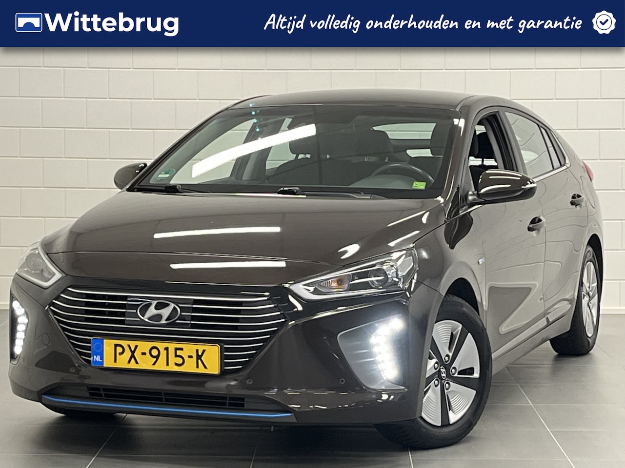 Hyundai IONIQ - 1.6 GDi Comfort NAVIGATIE | CRUISE CONTROL | CLIMATE CONTROL | ZUINIGE RUIME AUTO! - AutoWereld.nl