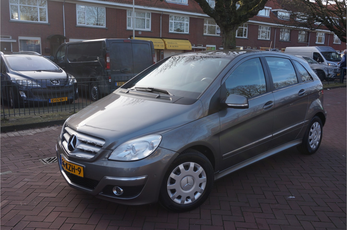 Mercedes-Benz B-klasse - 180 Business Class automaat ned. auto n.a.p - AutoWereld.nl