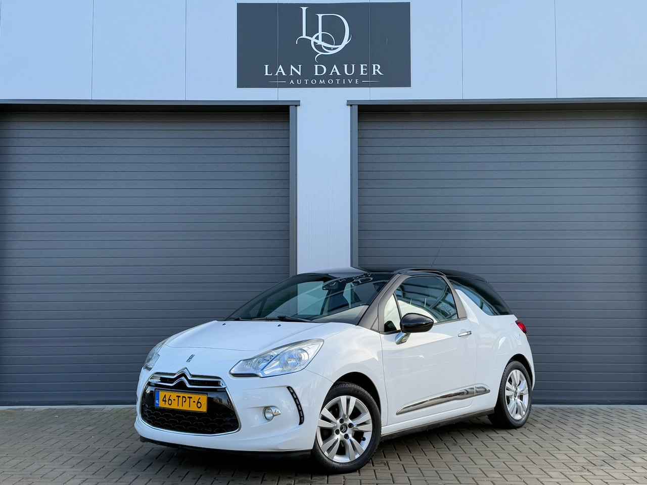 Citroën DS3 - 1.4 Chic / Lage KM / Airco / Cruise / 1e Eig. - AutoWereld.nl