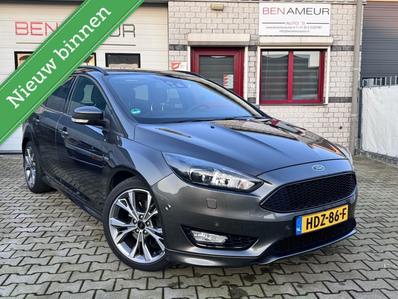 Ford Focus Wagon - 1.5 EcoBoost ST Line Business 1.5 EcoBoost ST Line Business - AutoWereld.nl