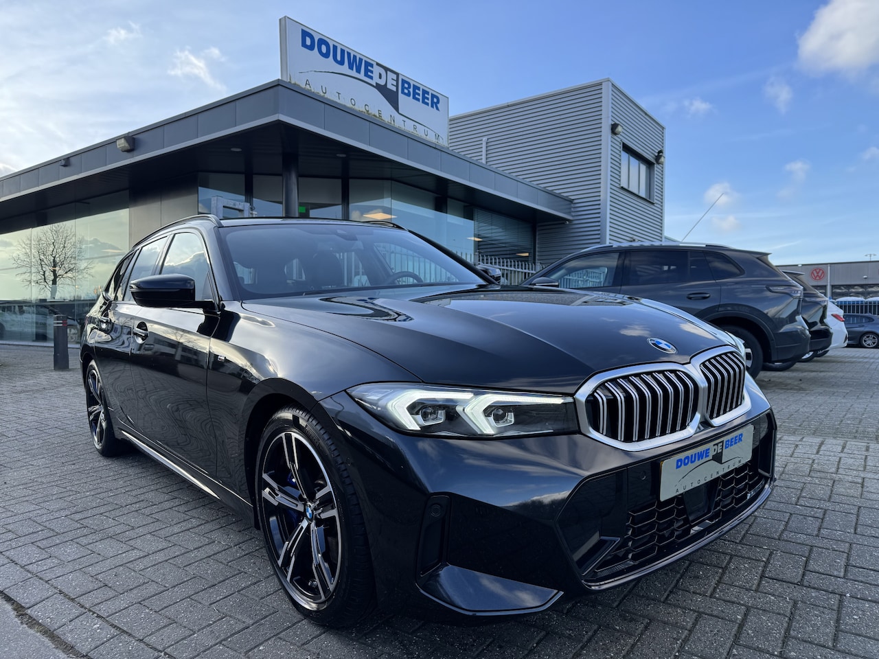 BMW 3-serie Touring - 330i M-sport Adapt.cruise|Sportbesturing|HIFI|Stoelverwarming - AutoWereld.nl