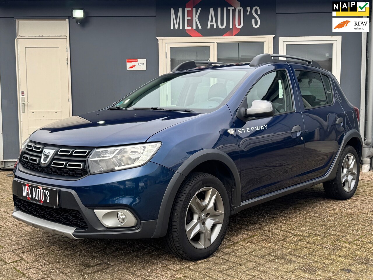 Dacia Sandero Stepway - 0.9 TCe Bi-Fuel SL Stepway|Navi|Cruise|Trekhaak|Camera| - AutoWereld.nl