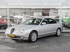 Jaguar S-type - 3.0 V6 AUT Executive | Youngtimer