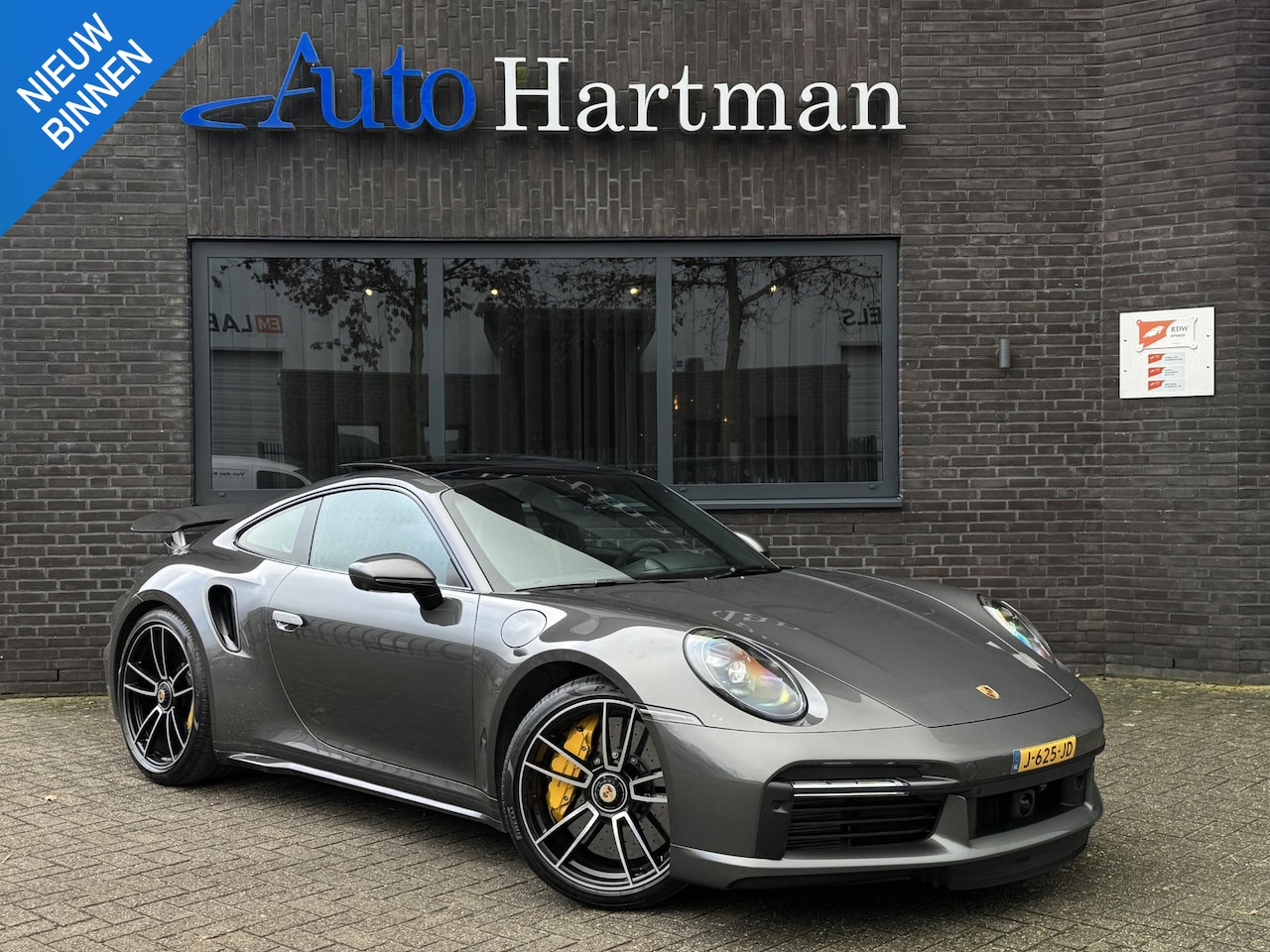 Porsche 911 - 3.8 Turbo S LIFT | Burmester | ACC | 360cam | PANO | NL Auto - AutoWereld.nl