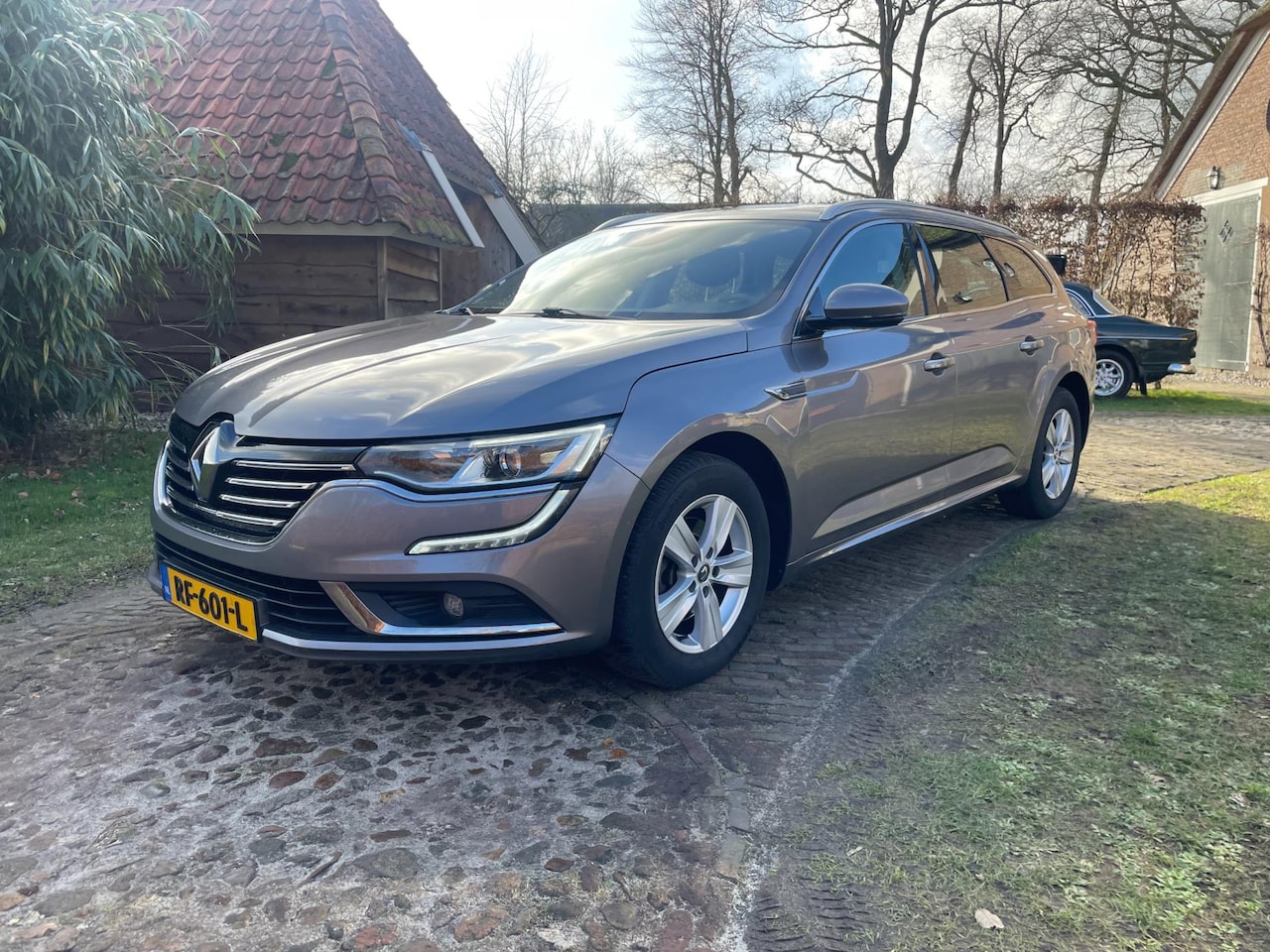 Renault Talisman Estate - 1.6 TCe Zen- NL AUTO-PDC-NAVI-TREKHAAK- - AutoWereld.nl