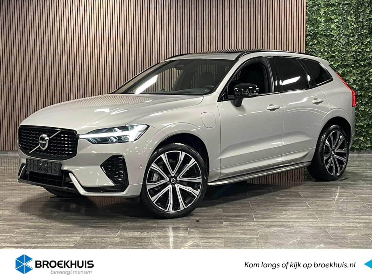 Volvo XC60 - T8 AWD Recharge Plus Dark Long Range | 455PK | Bowers & Wilkins | 360° Camera | Head-Up Di - AutoWereld.nl