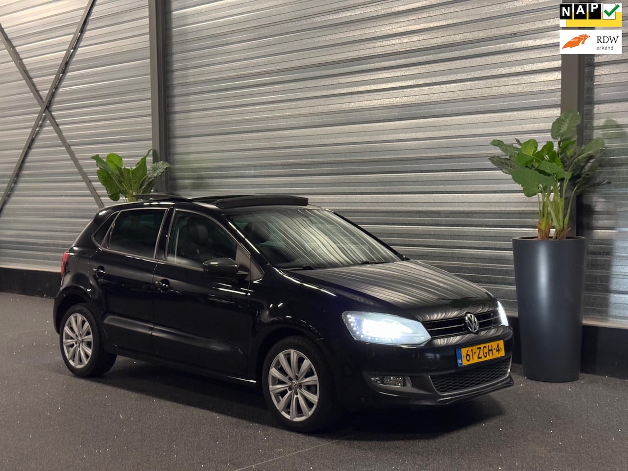 Volkswagen Polo - 1.2 TSI Highline DSG | Xenon | Pano | Navi | Cruise | PDC - AutoWereld.nl