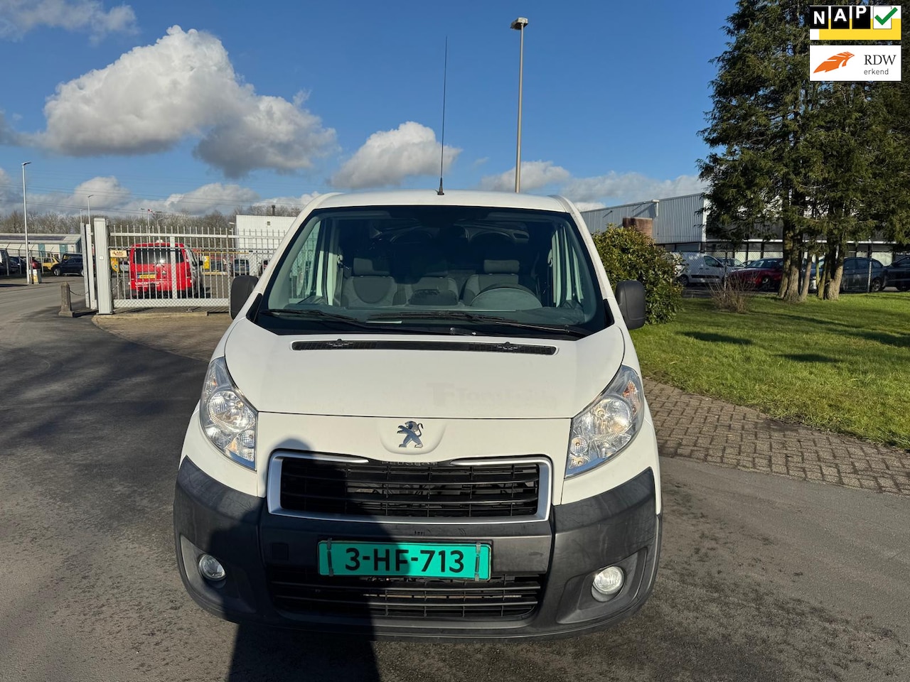 Peugeot Expert - 227 1.6 HDI L1H1 Pro 227 1.6 HDI L1H1 Profit+ - AutoWereld.nl