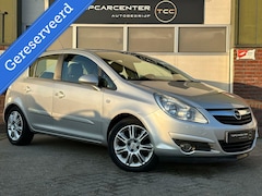 Opel Corsa - 1.4-16V Cosmo/AIRCO/AUT/5DRS/CRUISE/APK/NAP