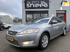 Ford Mondeo - 2.0-16V Titanium -CLIMA-CRUISECONTROL-VOORRUITVERWARMING-TREKHAAK-1500 KG TREKGEWICHT-ORIG