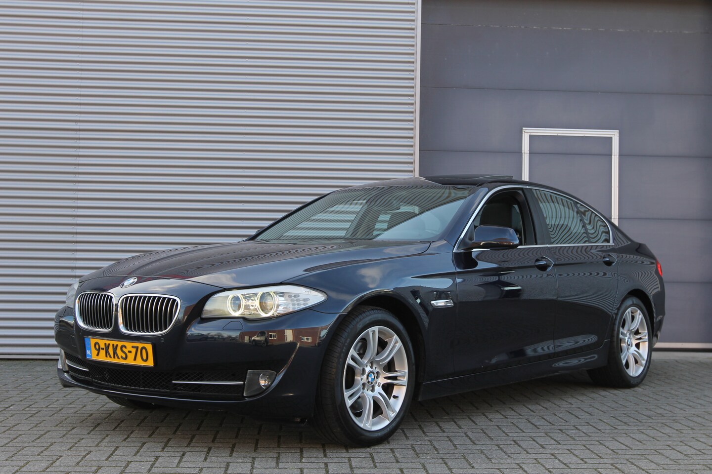 BMW 5-serie - 530d High Executive I AUT. I LEDER I NAVI I SCHUIFDAK - AutoWereld.nl