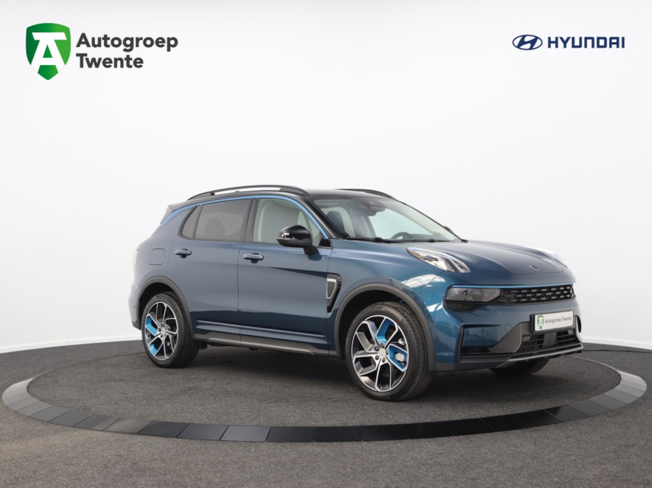 Lynk & Co 01 - 1.5 PHEV 262 PK | 360 graden camera | Panoramadak | Navigatie - AutoWereld.nl