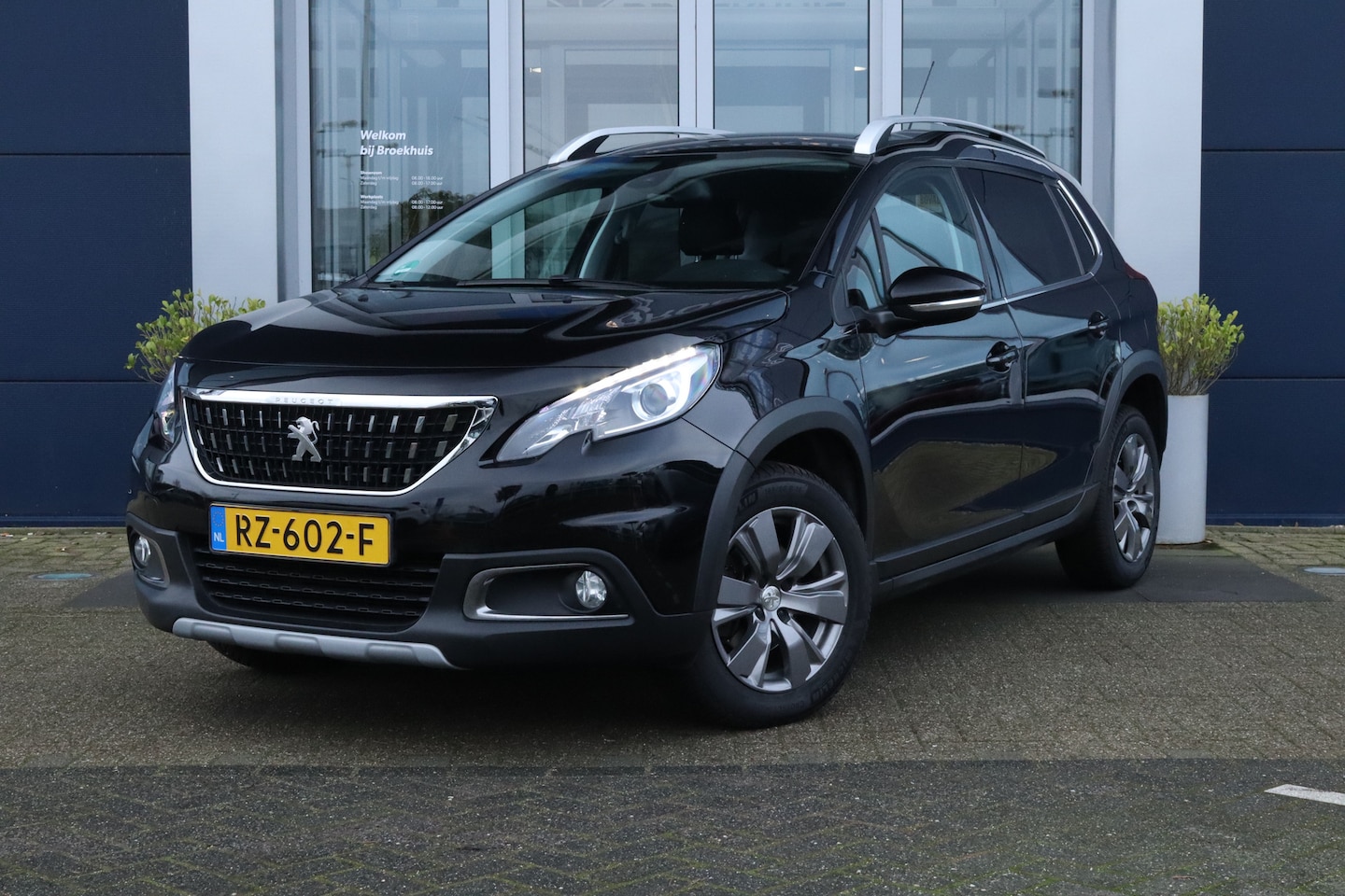 Peugeot 2008 - 1.2 PureTech Allure | Apple Carplay/Android Auto|telefoonintegratie premium | cruise contr - AutoWereld.nl