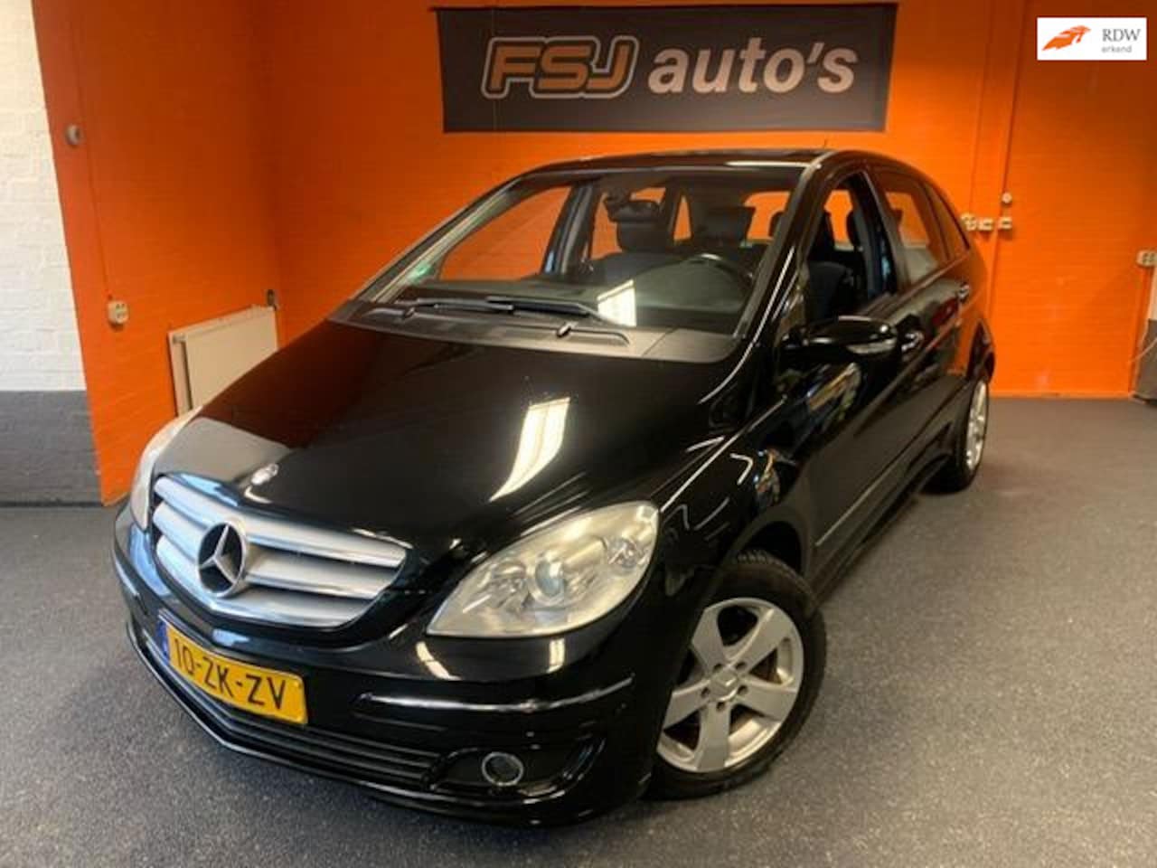 Mercedes-Benz B-klasse - 200 AUTOMAAT / AIRCO / CRUISECONTR. / APK 22-01-2026 - AutoWereld.nl