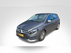 Mercedes-Benz B-klasse - B 180 Automaat Style Line | Ambition Pakket | Parkpilot | LED | Camera | Airco | Spiegelpa