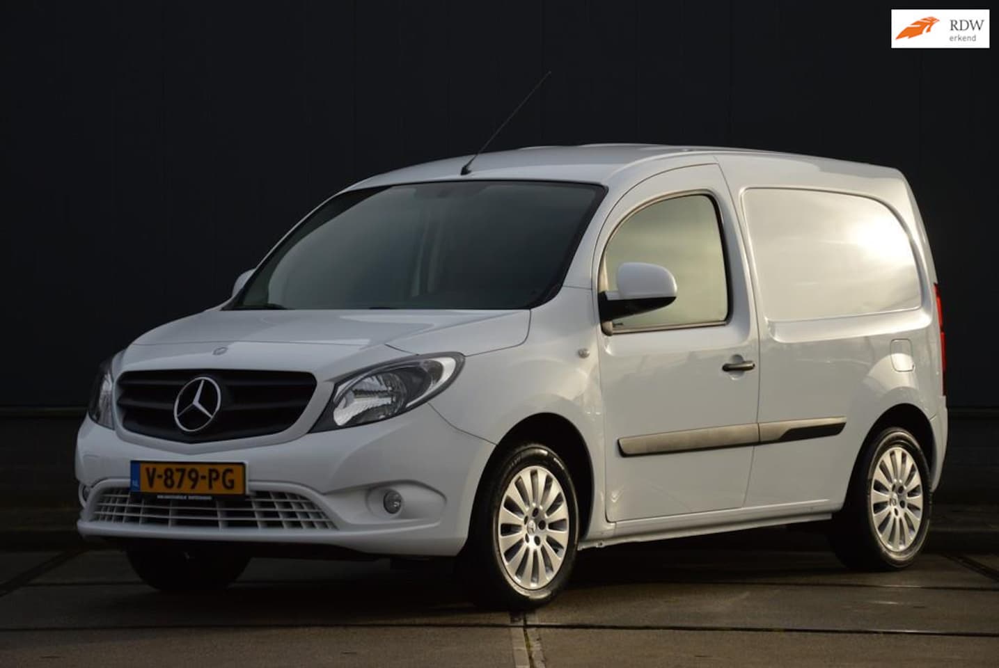 Mercedes-Benz Citan - 108 CDI BlueEFFICIENCY Euro 6 Airco Cruise Controle Schuifdeur - AutoWereld.nl