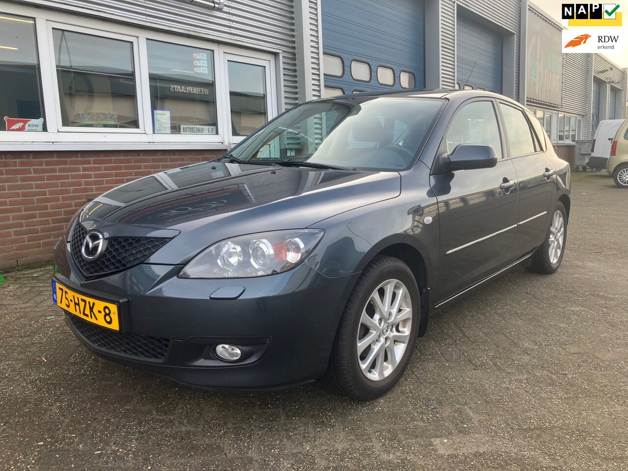 Mazda 3 - 1.6 S-VT Kintaro Aut. - AutoWereld.nl