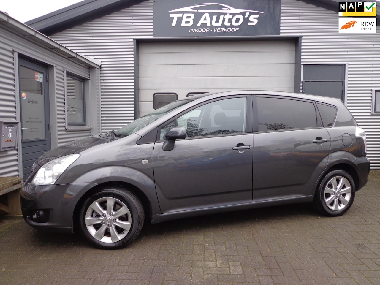 Toyota Verso - 1.8 VVT-i Luna ! CLIMA / 135.516 KM ! - AutoWereld.nl