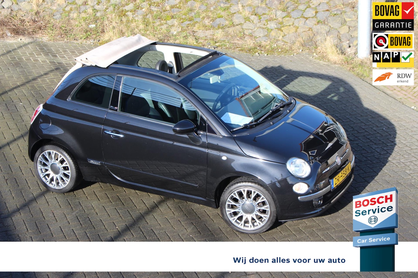 Fiat 500 C - 1.2 Rock Cabrio Leder Navi Parkdistance blue tooth airco 16 inch lm velgen - AutoWereld.nl