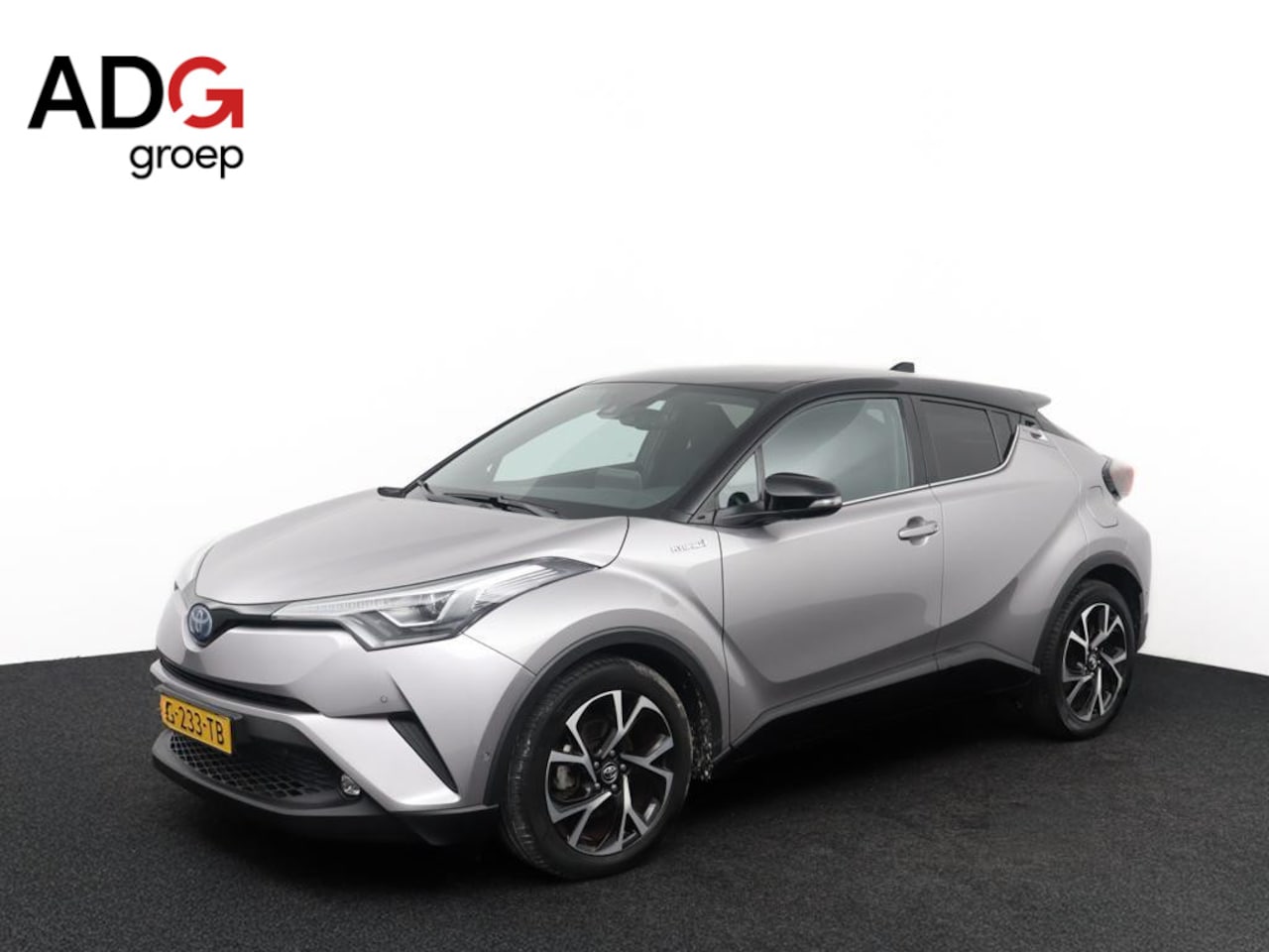 Toyota C-HR - 1.8 Hybrid Style Ultimate | Bi-tone | JBL | Stuur en stoelverwarming | Lage km stand | - AutoWereld.nl