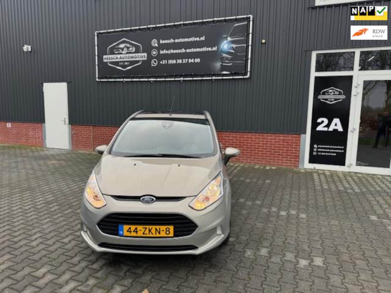 Ford B-Max - 1.0 EcoBoost Titanium 1.0 EcoBoost Titanium - AutoWereld.nl