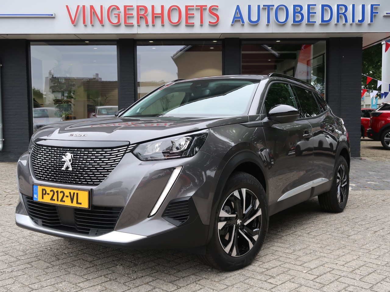 Peugeot 2008 - 130 Pk Benzine Hele Luxe Allure Pack * AUTOMAAT * KM Autopas zie foto's * Af Fabriek Navig - AutoWereld.nl