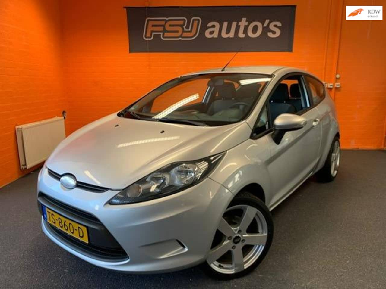 Ford Fiesta - 1.25 / 3 DEURS / SPORT / AIRCO / APK 08- 01-2026!! - AutoWereld.nl