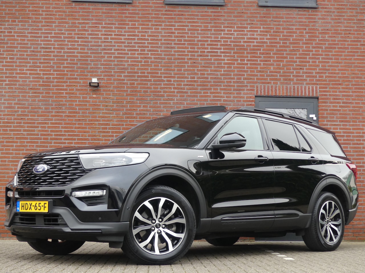 Ford Explorer - 3.0 V6 EcoBoost PHEV ST-Line 3.0 V6 EcoBoost PHEV ST-Line - AutoWereld.nl