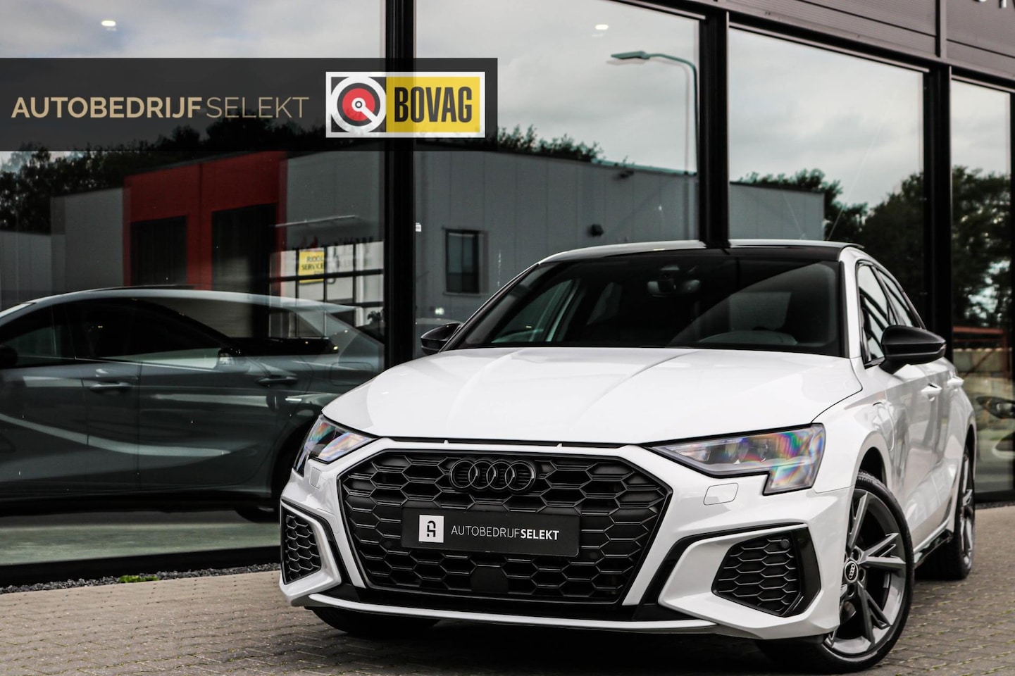 Audi A3 Sportback - 45 TFSI e S-line Competition Pano B&O - AutoWereld.nl