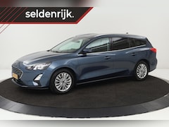 Ford Focus - 1.5 EcoBoost Titanium | Stoel & stuurverwarming | Trekhaak | Carplay | Navigatie | Climate