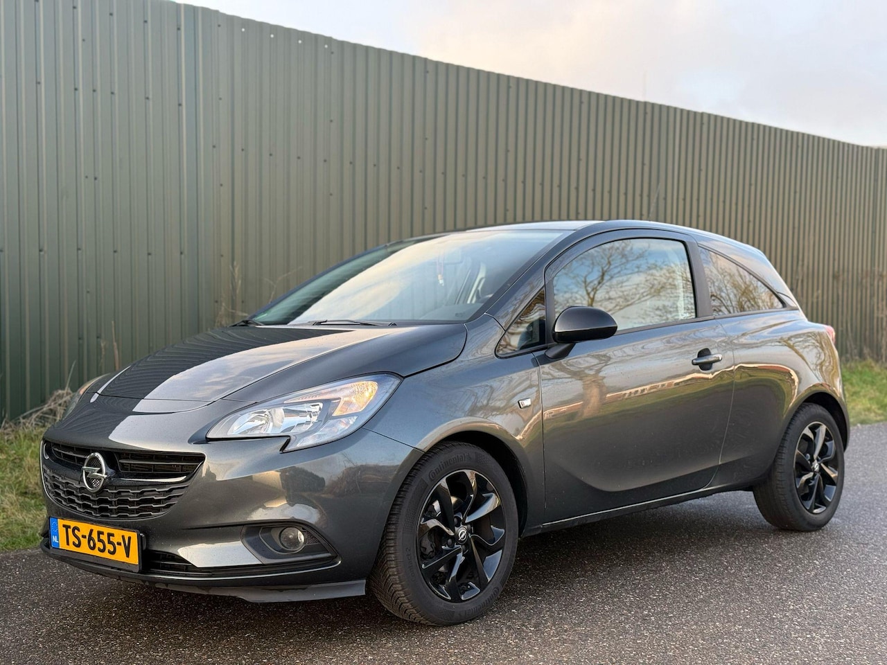 Opel Corsa - 1.4 Edition Winter pakket SPORT - AutoWereld.nl