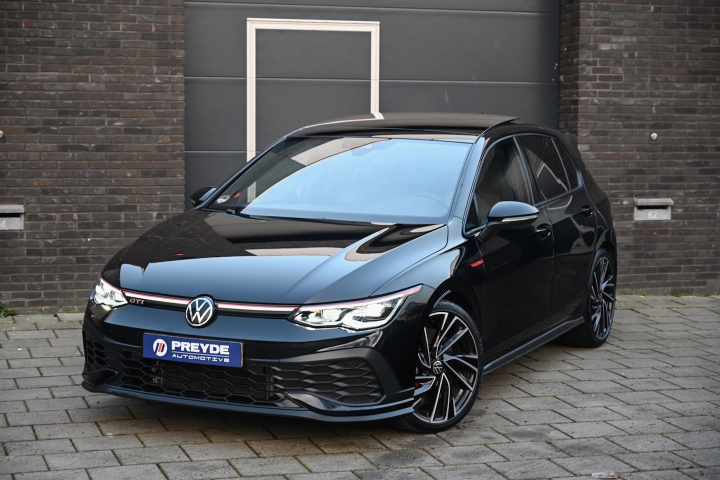 Volkswagen Golf - 8 2.0 TSI GTI CLUBSPORT | GARANTIE | PANO, LEDER, H/K, ACC, IQ LIGHT, DCC - AutoWereld.nl