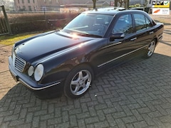 Mercedes-Benz E-klasse - 320 Avantgarde