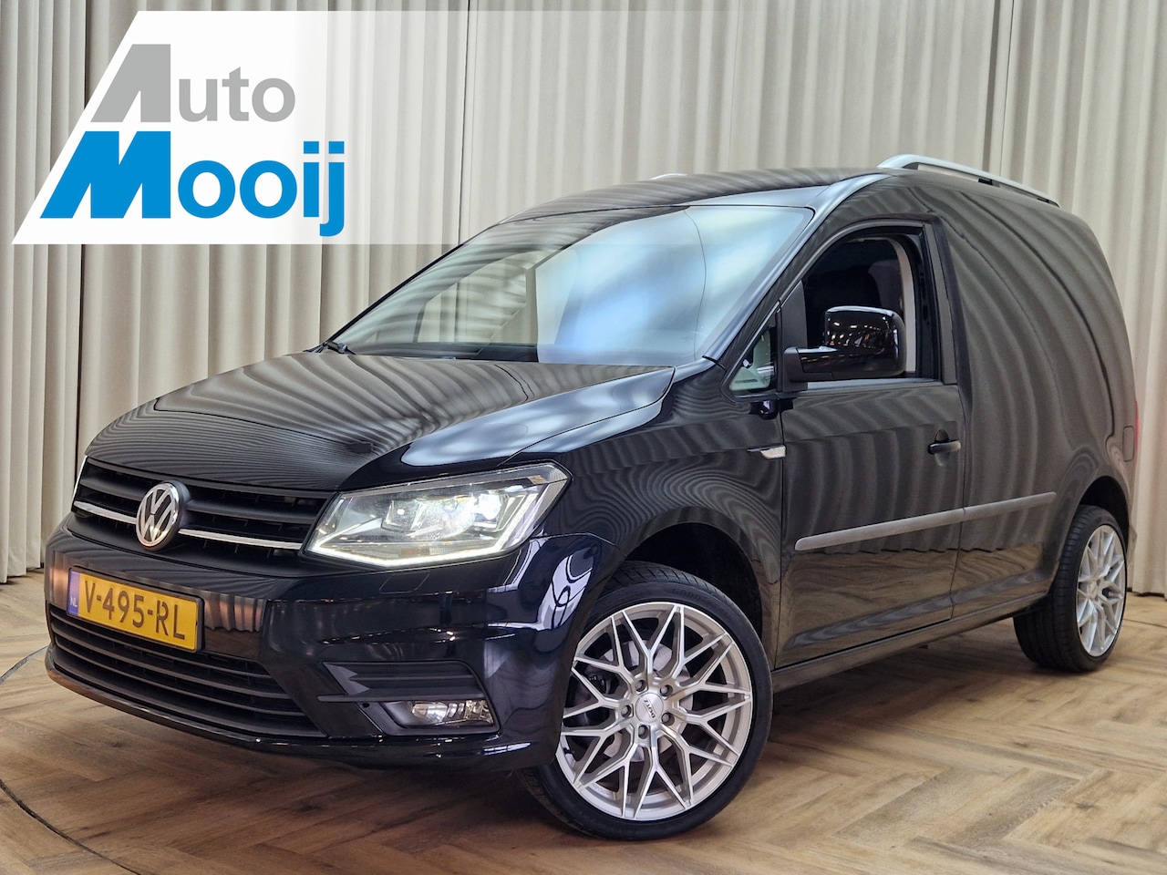 Volkswagen Caddy - 2.0 TDI L1H1 BMT Highline *Leder* Apple-Carplay / LED / Adapt. Cruise / Stoelverwarming / - AutoWereld.nl